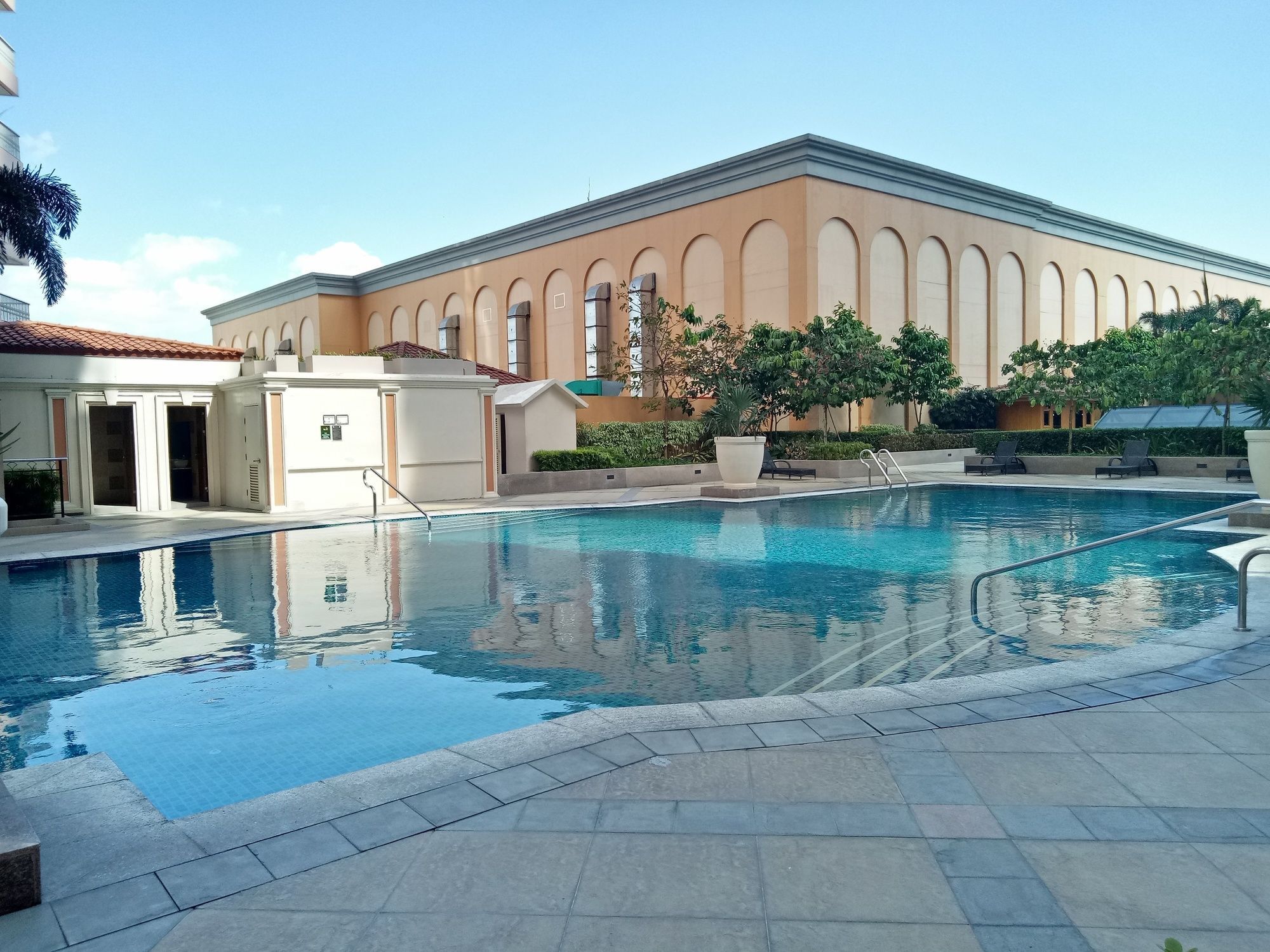 Venice Mckinley Hill Taguig Bgc Exterior photo